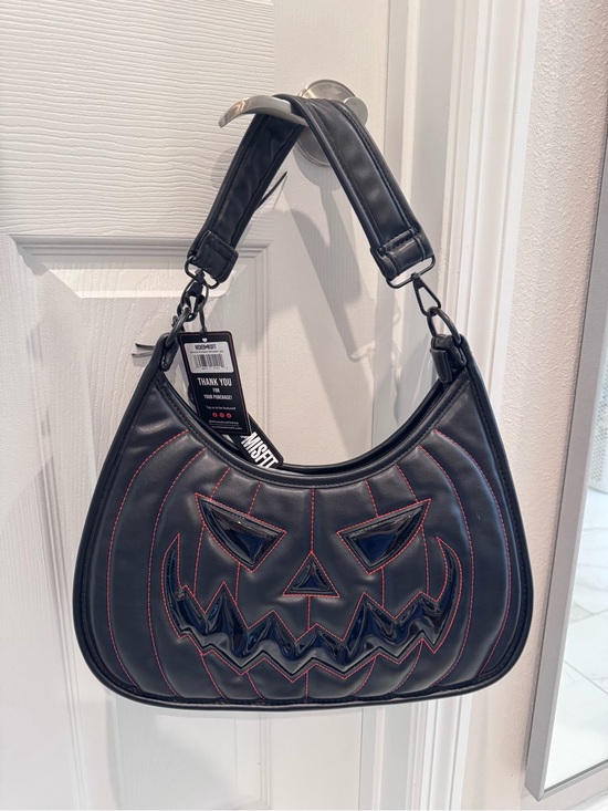 Wicked misfit Handbags - Wicked Misfit Halloween Pumpkin Quilted Bag - with Orange stitching